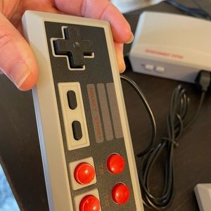 Mini entertainment system